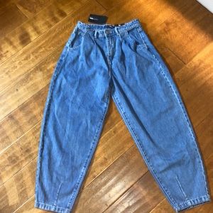 Fashion nova jeans mom jeans